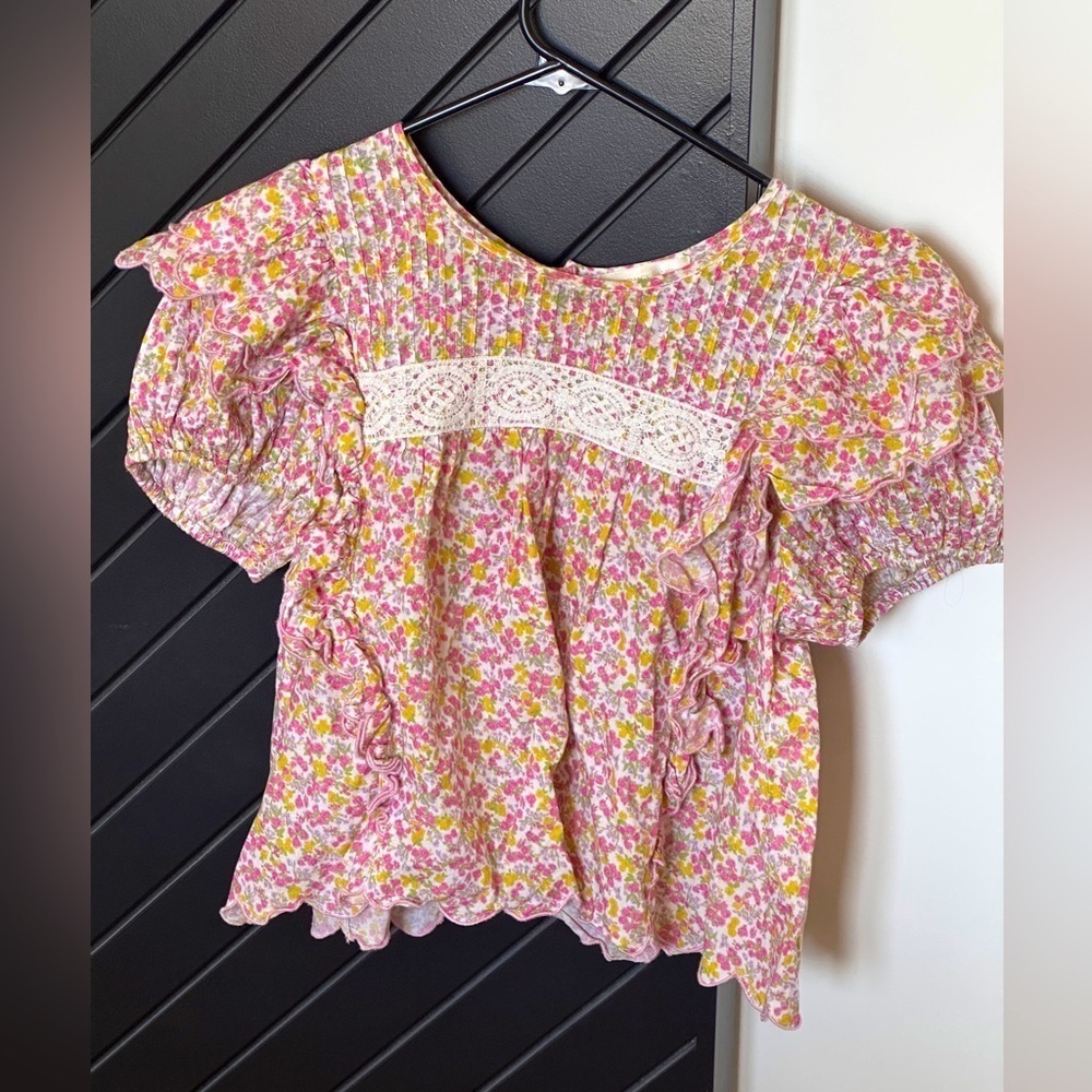 LoveShackFancy floral blouse. Size S. Cap sleeves.